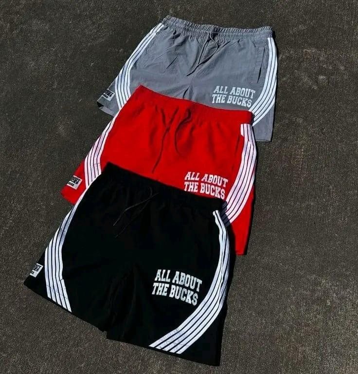 Athletic mesh shorts